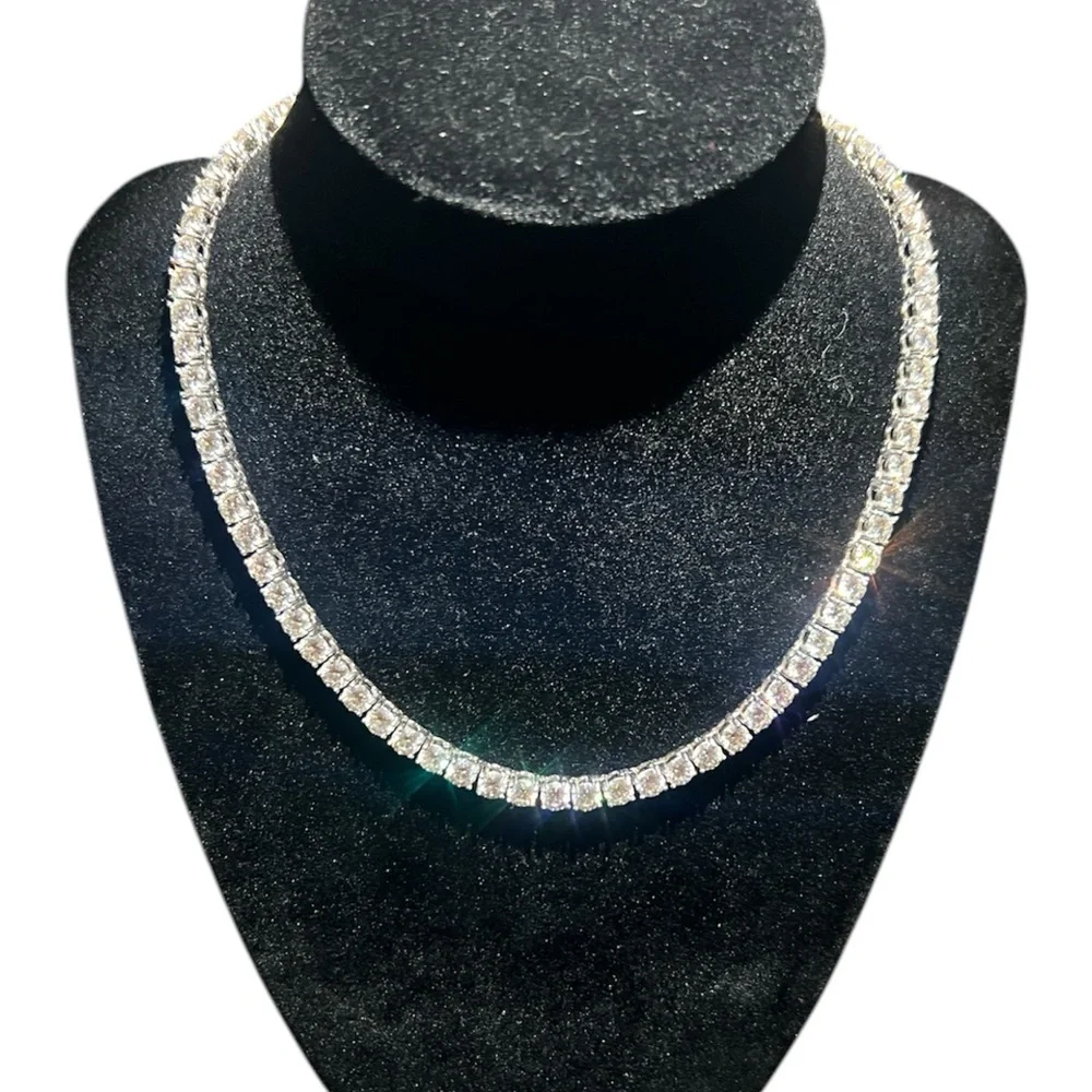 5mm 16” Moissanite Tennis Necklace 925 Sterling Silver - Picture 3 of 5
